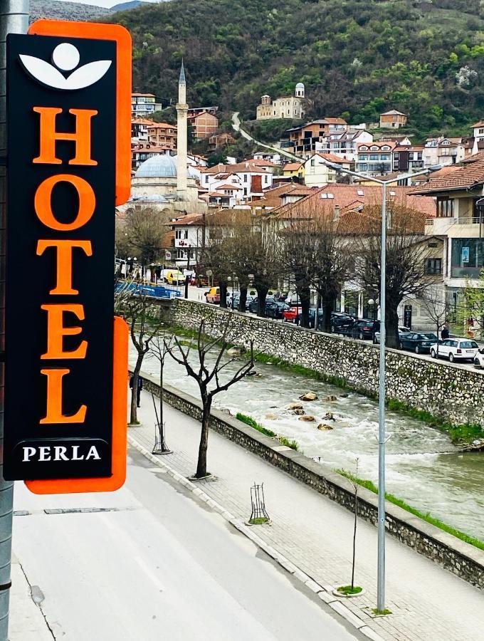 Hotel Perla Prizren Exteriör bild